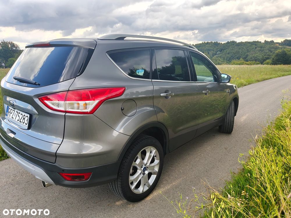 Ford Kuga 2.0 TDCi 4x4 Titanium - 7