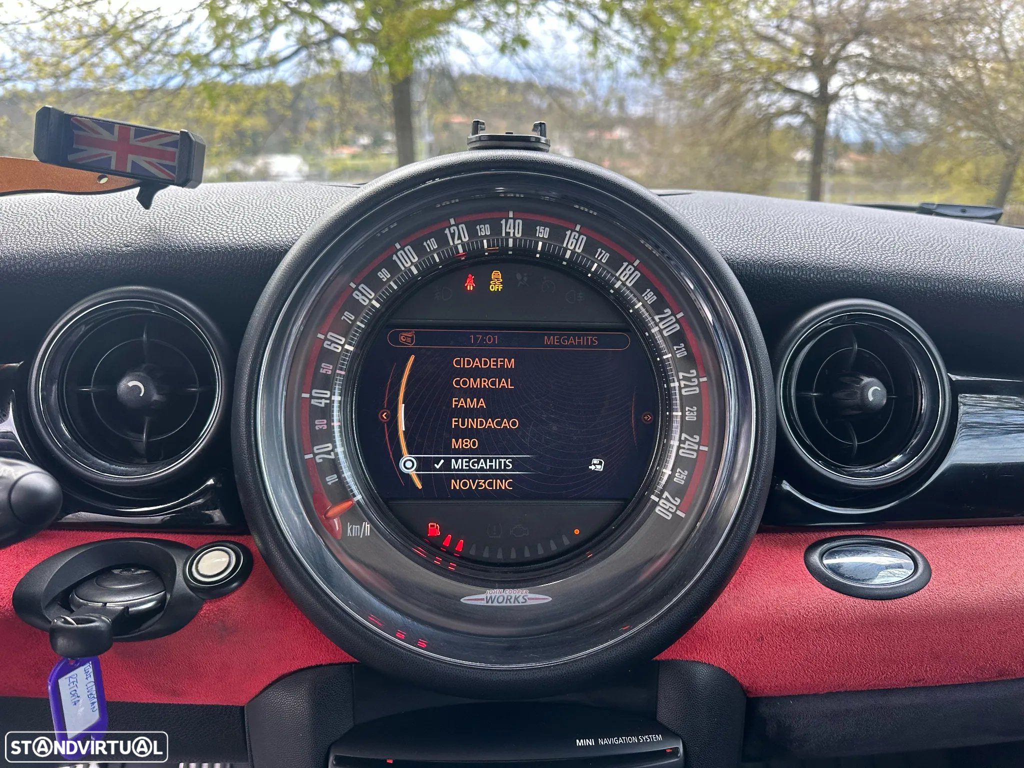MINI Clubman John Cooper Works Auto - 27