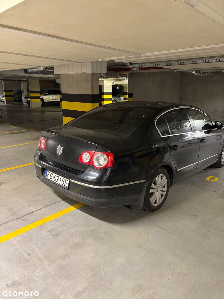 Volkswagen Passat 2.0 TDI Highline - 6