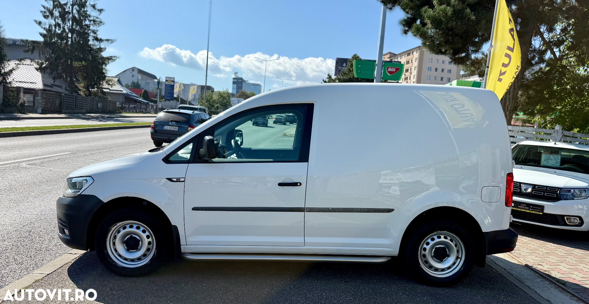 Volkswagen Caddy - 12