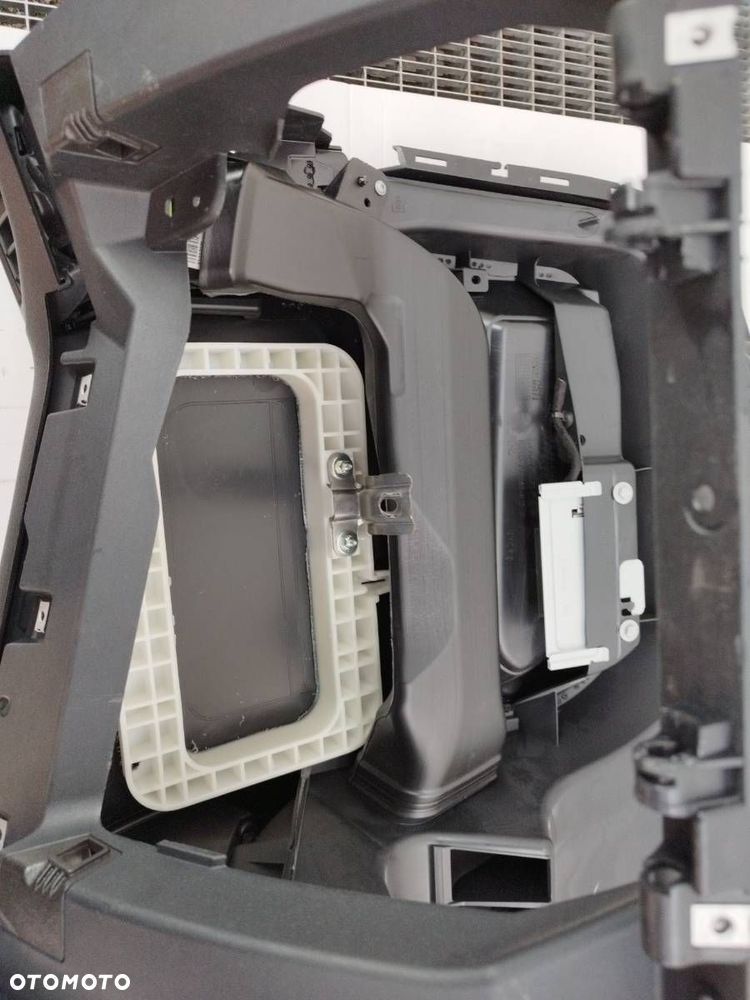 KONSOLA DESKA FORD TRANSIT CONNECT MK2 II EUROPA LIFT 2021 - 12