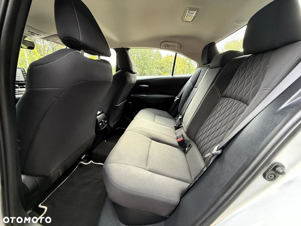Toyota Corolla 1.8 Hybrid GPF Comfort - 16