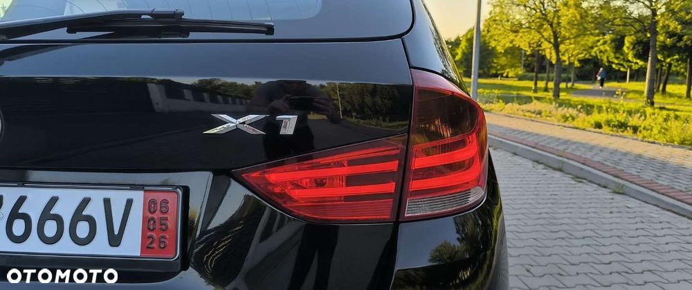 BMW X1 sDrive18i Sport Line - 23