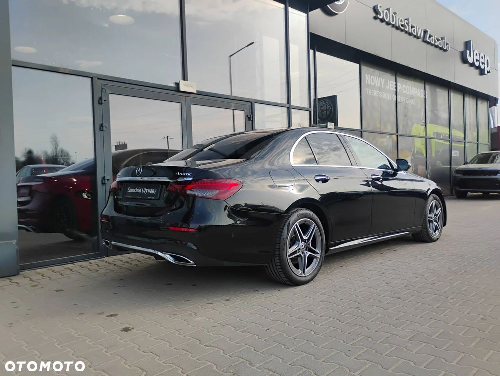 Mercedes-Benz Klasa E 220 d 4-Matic AMG - 26