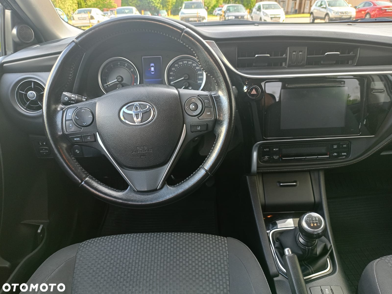 Toyota Corolla 1.6 Comfort - 4