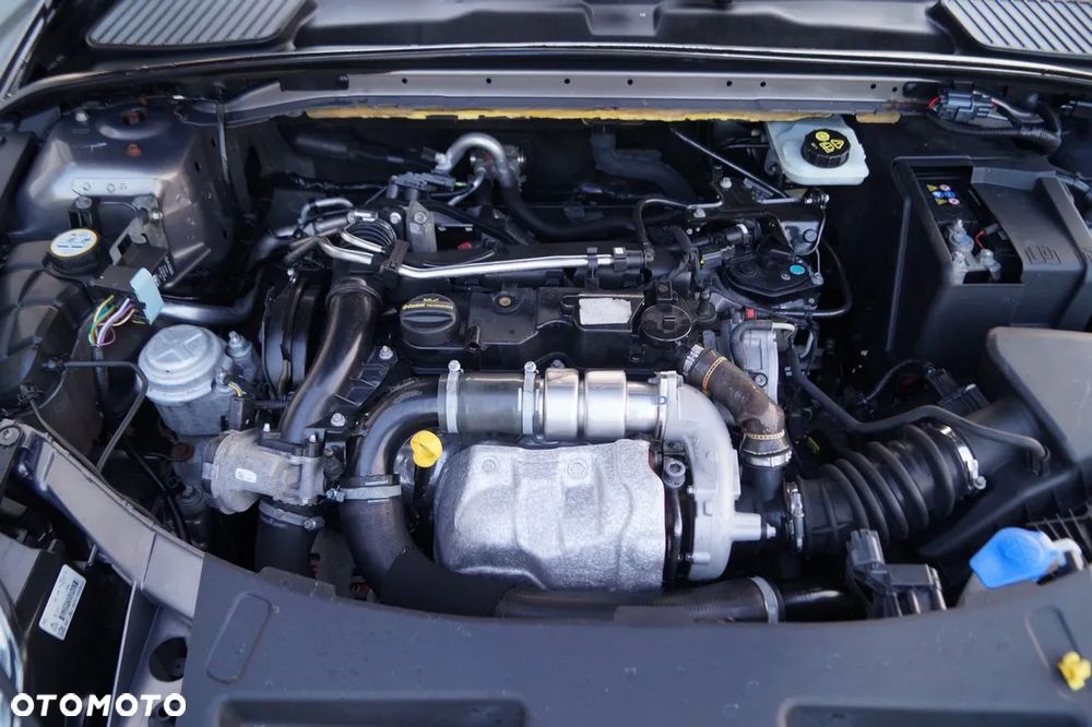 Ford Mondeo 1.6 TDCi Champions Edition - 34