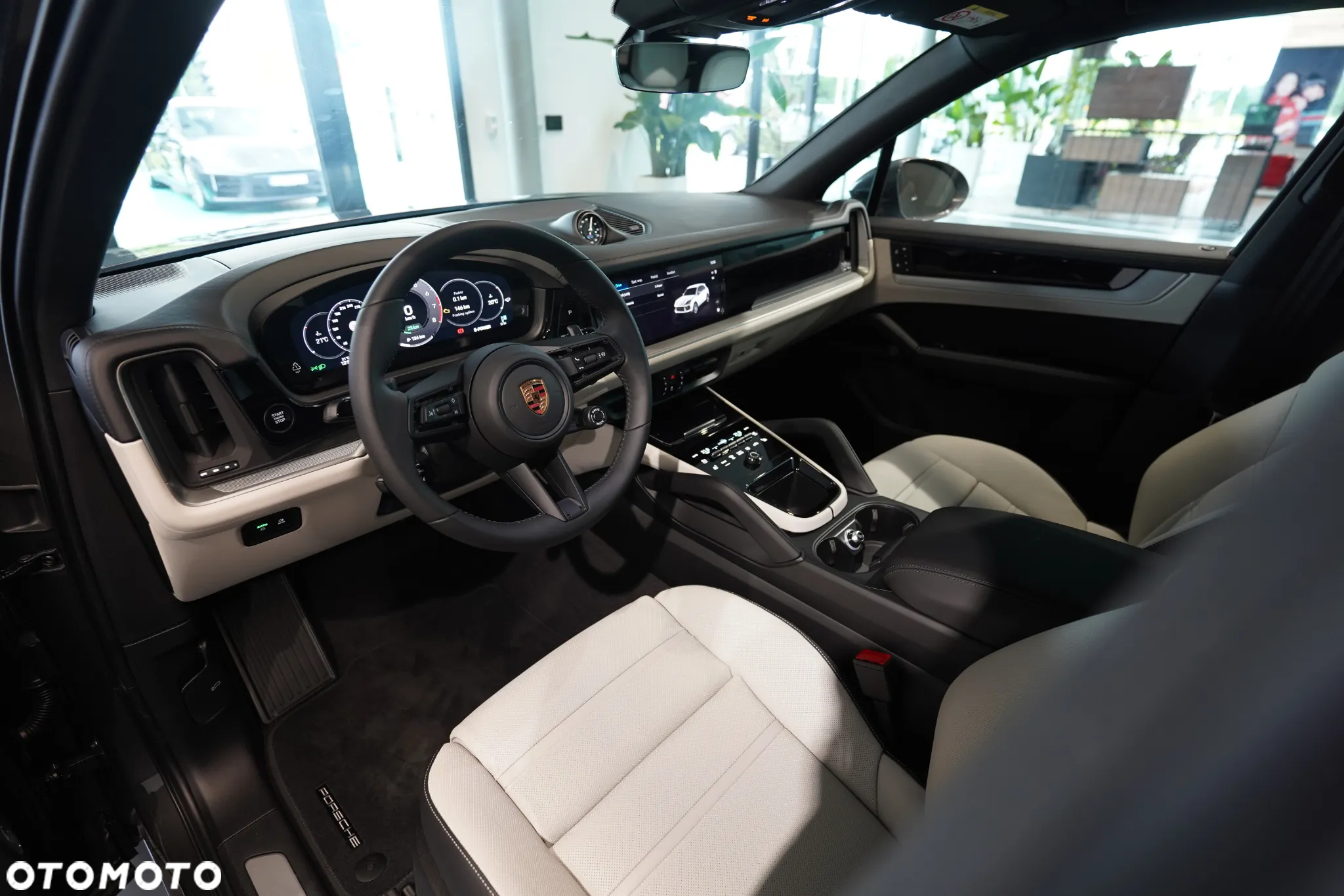 Porsche Cayenne - 7