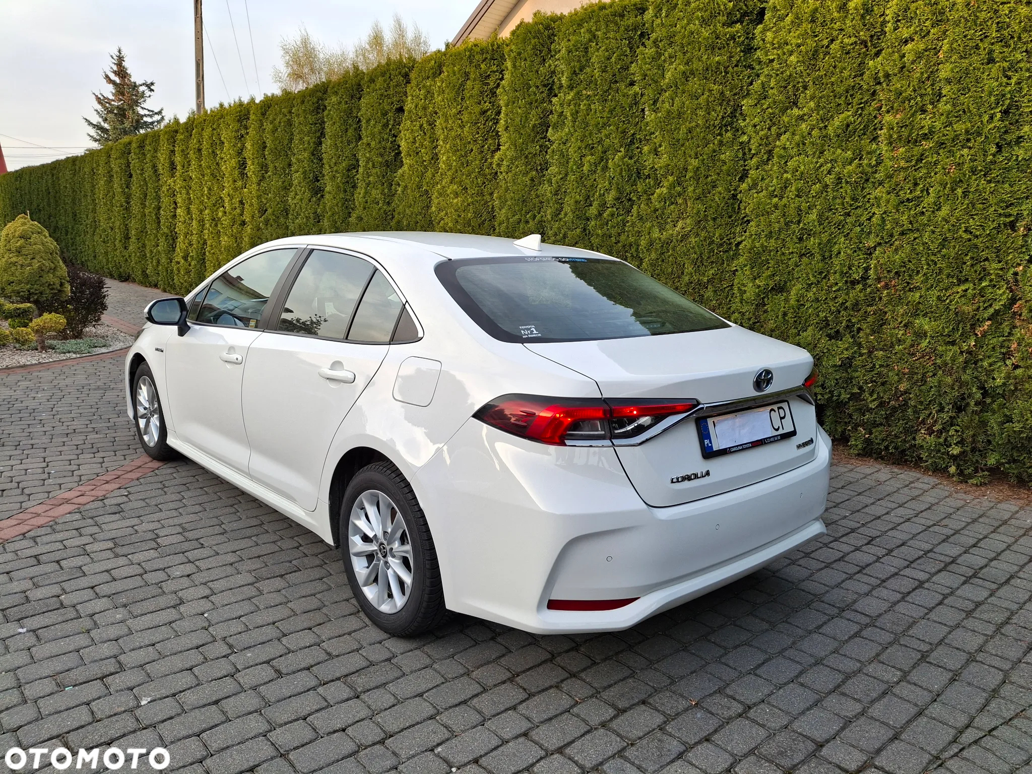 Toyota Corolla 1.8 Hybrid Comfort - 8