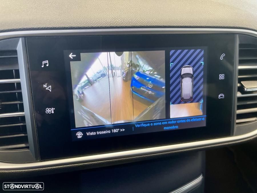 Peugeot 308 SW 1.2 PureTech Allure Pack EAT8 — fotografia 18