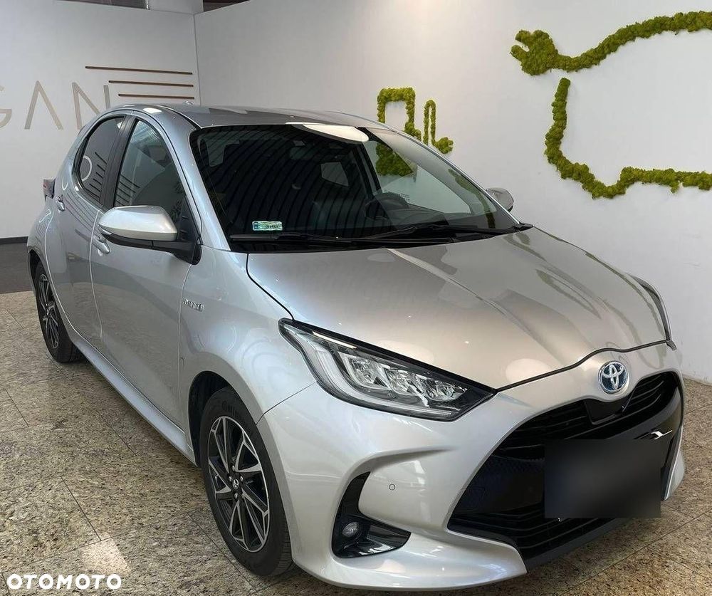 Toyota Yaris - 4