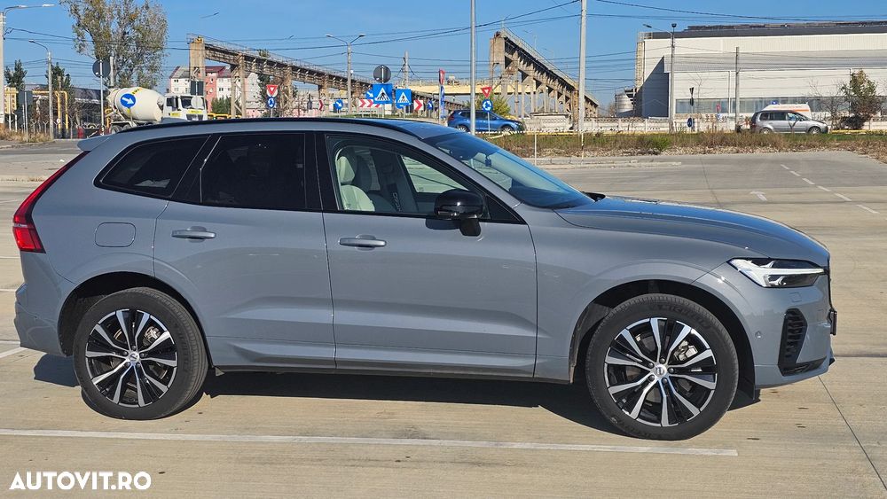 Volvo XC 60 Recharge T8 AWD AT Ultimate Dark - 8