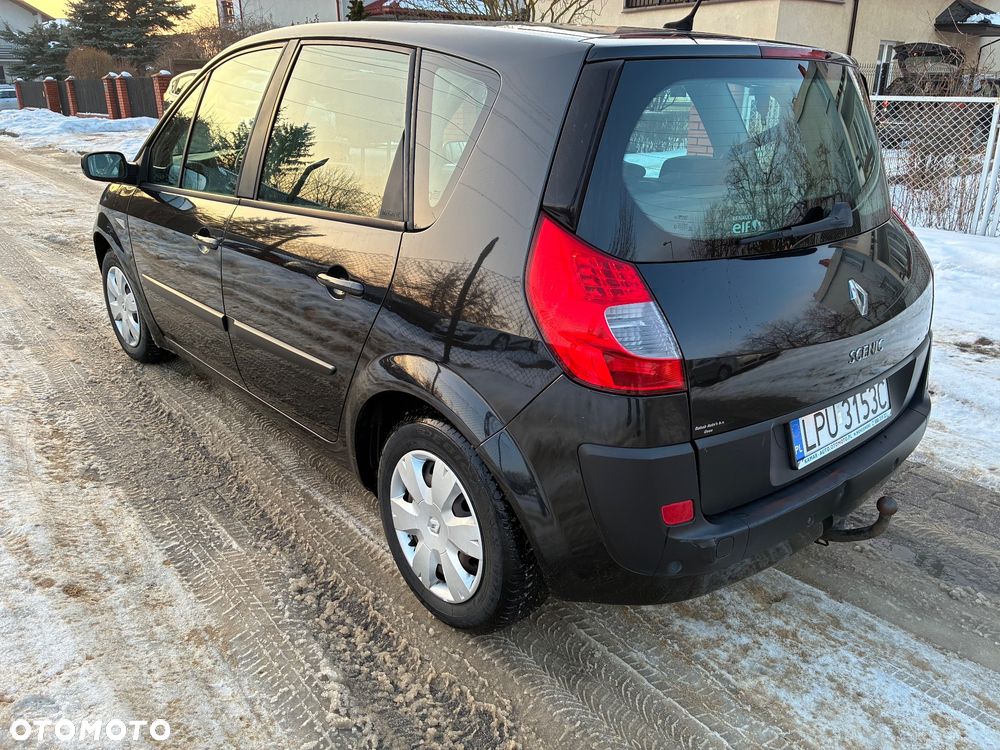 Renault Scenic 1.6 16V 110 Authentique - 4