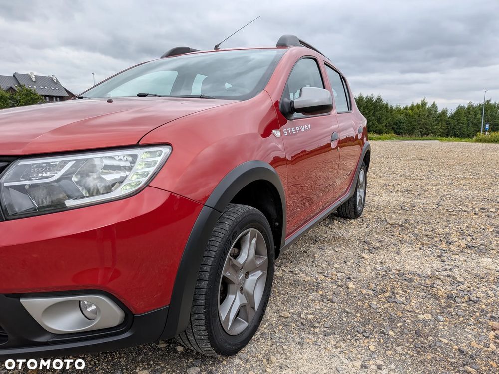 Dacia Sandero 0.9 TCe Laureate S&S EU6 - 21