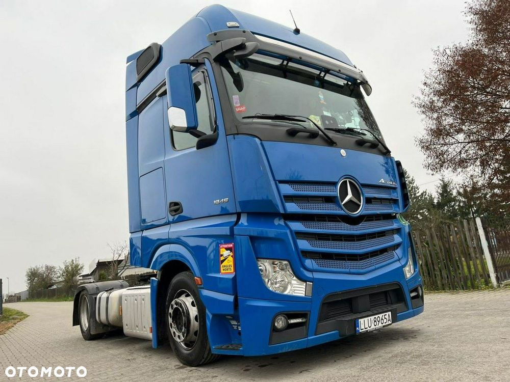 Mercedes-Benz 1845 - 3