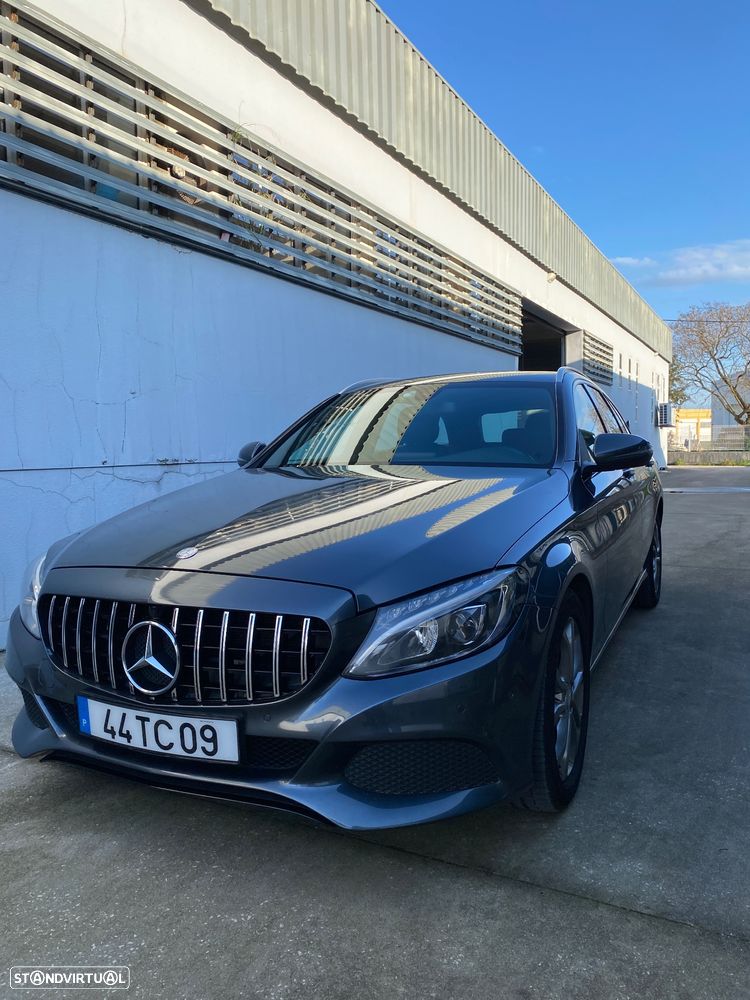 Mercedes-Benz C 300 h Avantgarde - 4