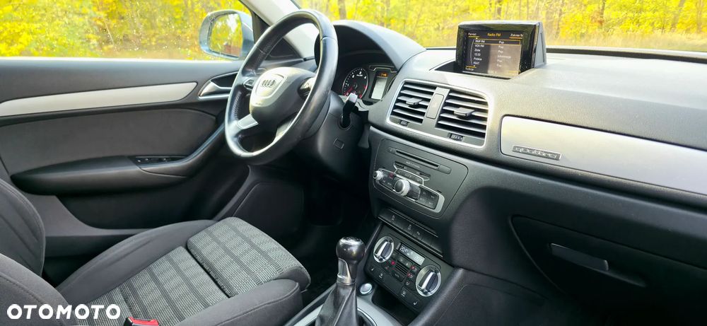 Audi Q3 2.0 TDI Quattro - 23