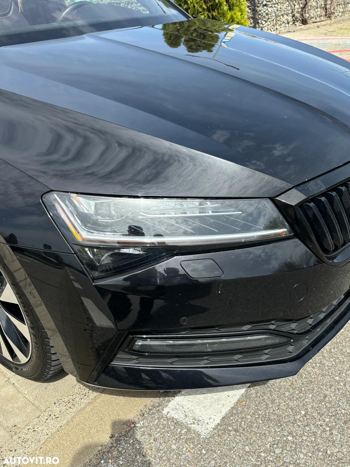 Skoda Superb 2.0 TDI DSG Sportline - 17