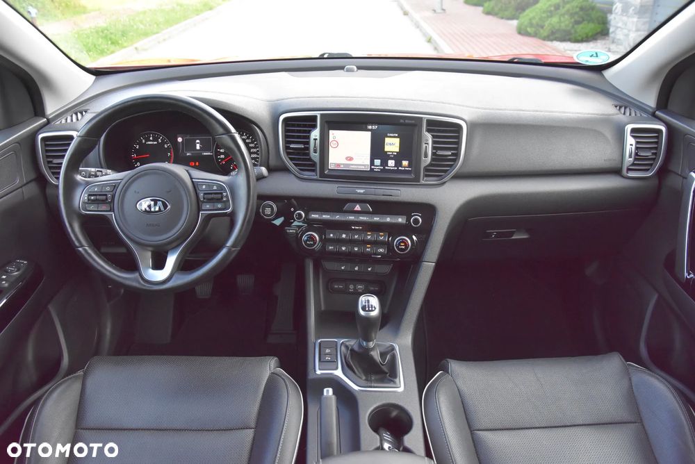Kia Sportage 1.6 GDI 2WD DREAM-TEAM EDITION - 24