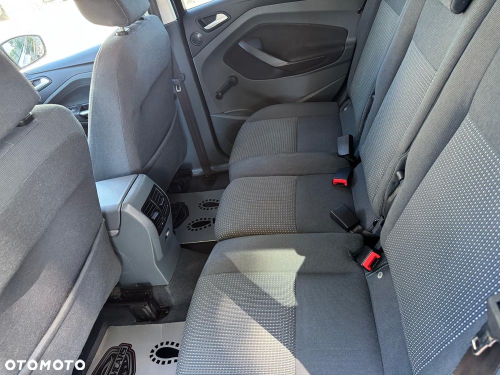 Ford C-MAX - 35