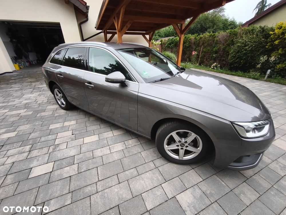 Audi A4 Avant 35 TFSI mHEV Advanced S tronic - 4