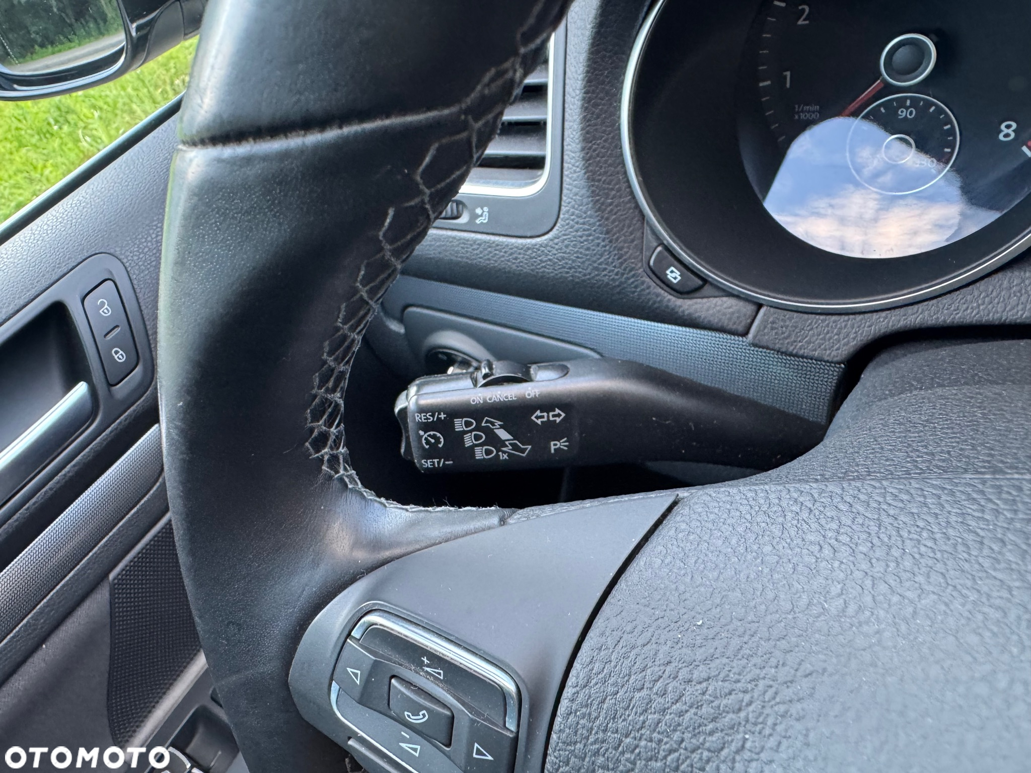 Volkswagen Golf 1.2 TSI BlueMotion Technology MATCH - 21