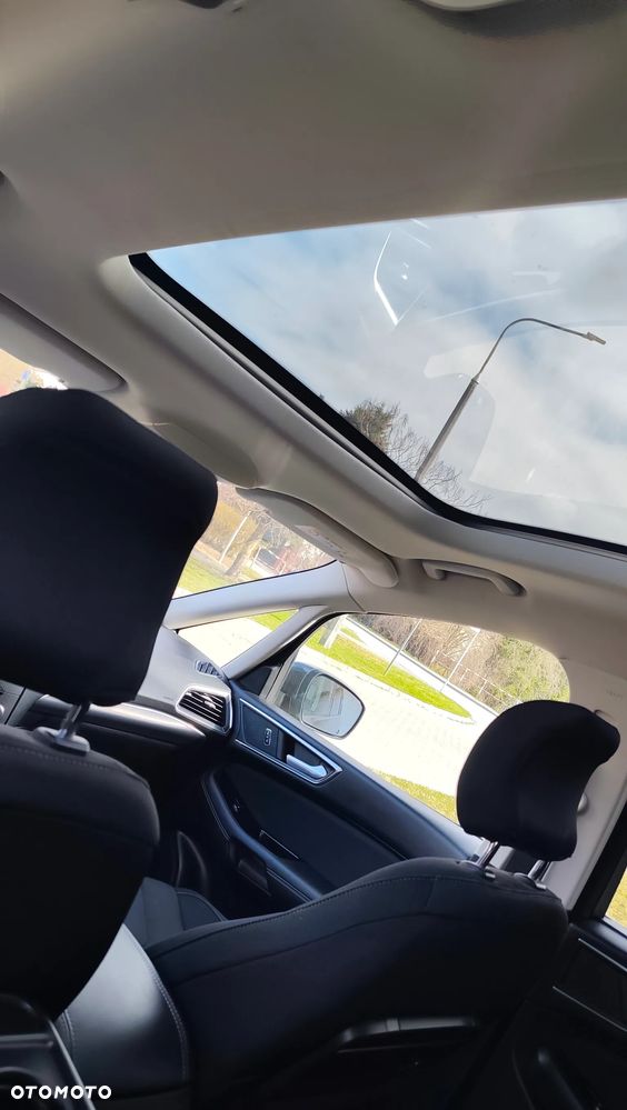 Ford S-Max 1.5 EcoBoost Titanium - 12
