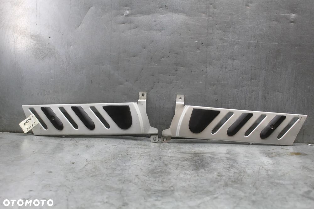 BMW F650 F 650 CS ABS 04r słona ramy wypełnienie owiewka lewa prawa - 1