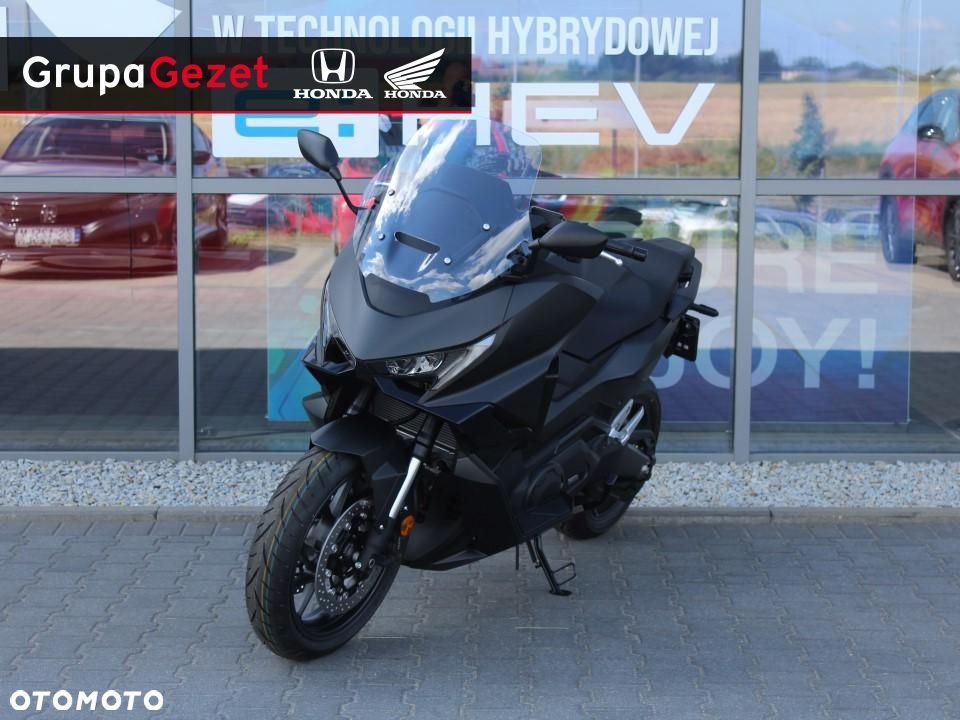 Honda NSS - 3