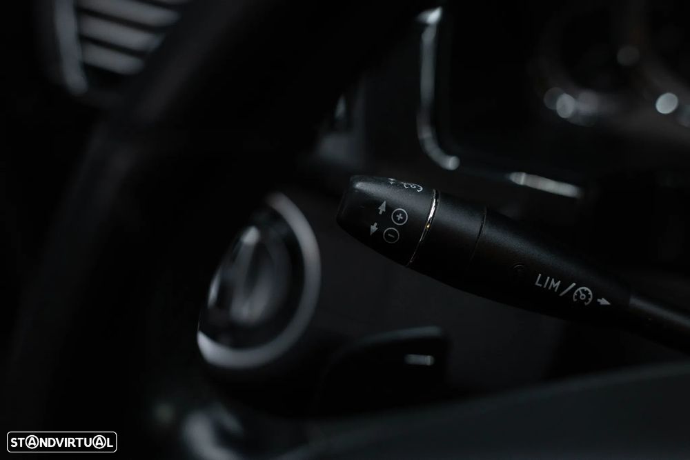 Mercedes-Benz E 220 CDI DPF BlueEFFICIENCY 7G-TRONIC Avantgarde - 15