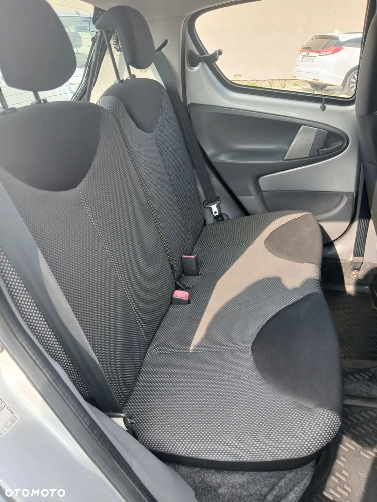 Toyota Aygo - 15
