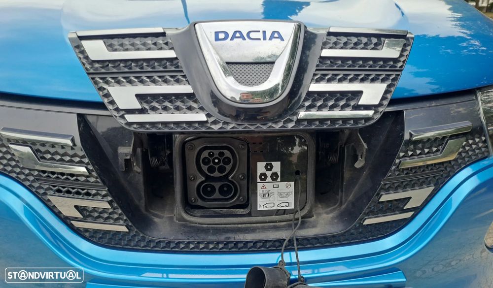Dacia Spring - 17