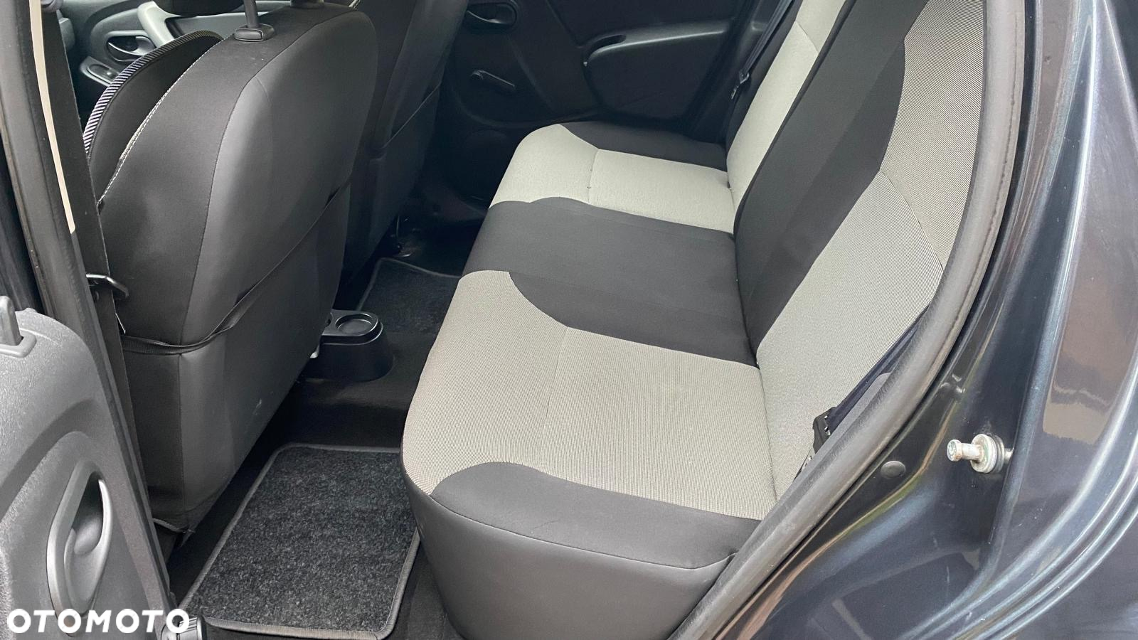 Dacia Duster 1.5 dCi Ambiance - 12