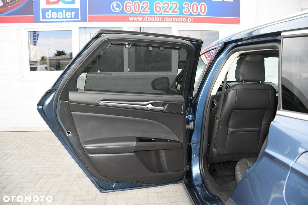 Ford Mondeo - 39