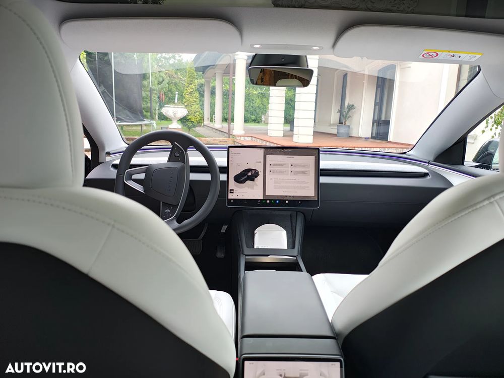 Tesla Model 3 AWD Long Range - 25