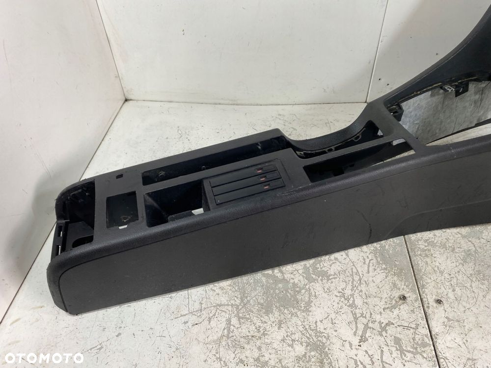 tunel srodkowy 8e0863241c czarny soul audi a4 b6 1din - 3