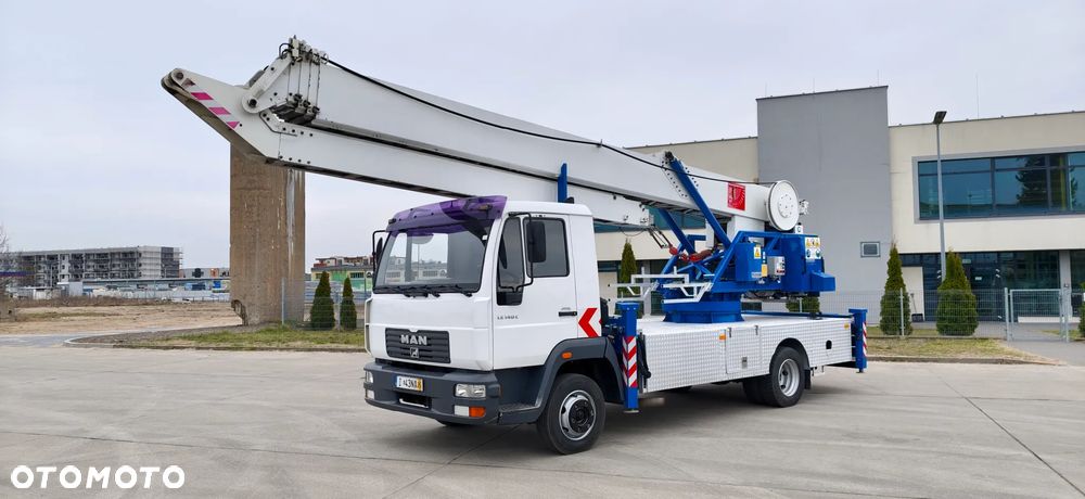 MAN L2000 Dźwig Dekarski Klaas K 28-34 2002r. Żuraw Ciesielski - 2