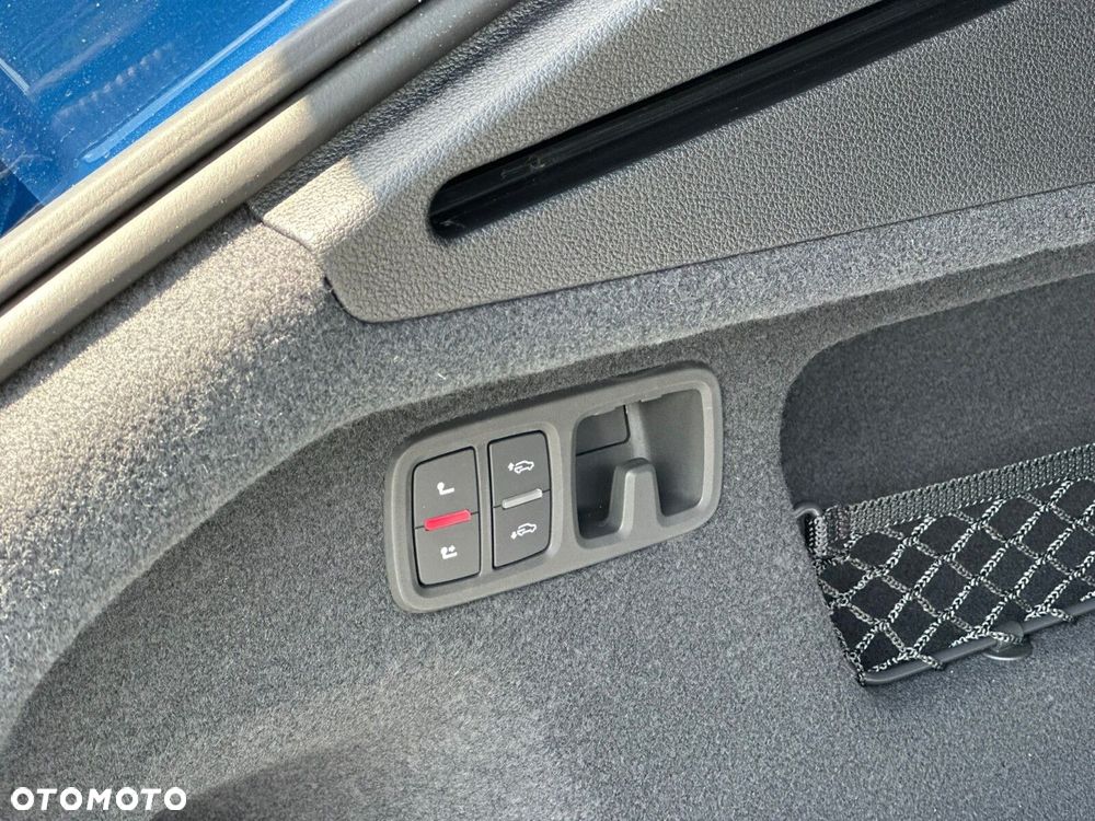 Audi Q8 - 11