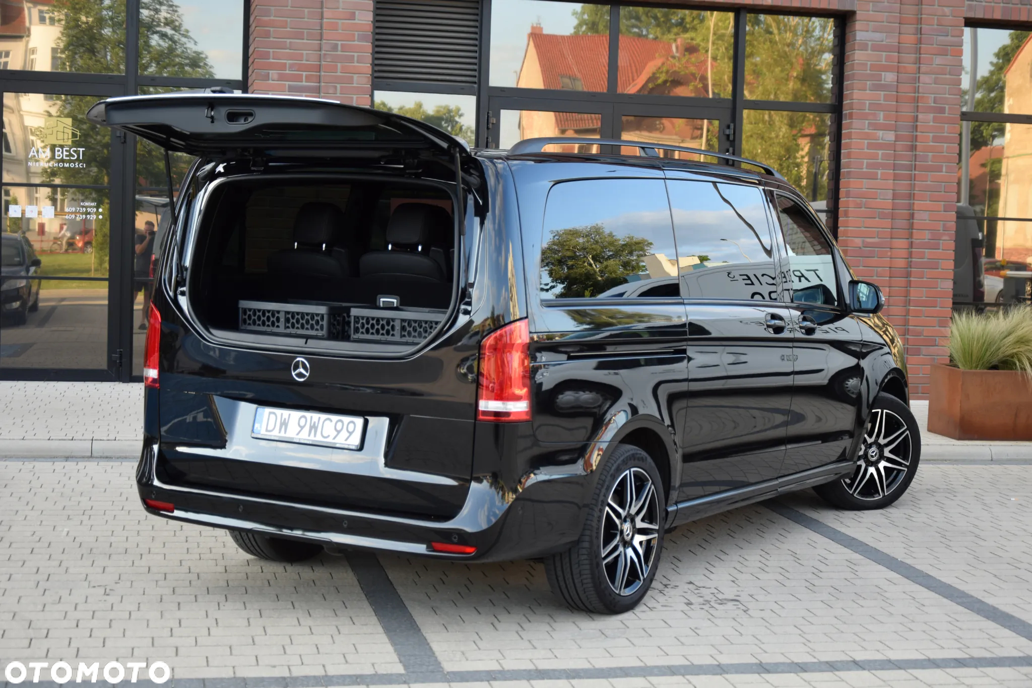 Mercedes-Benz Klasa V 300 d 4-Matic Avantgarde 9G-Tronic (d³ugi) - 15