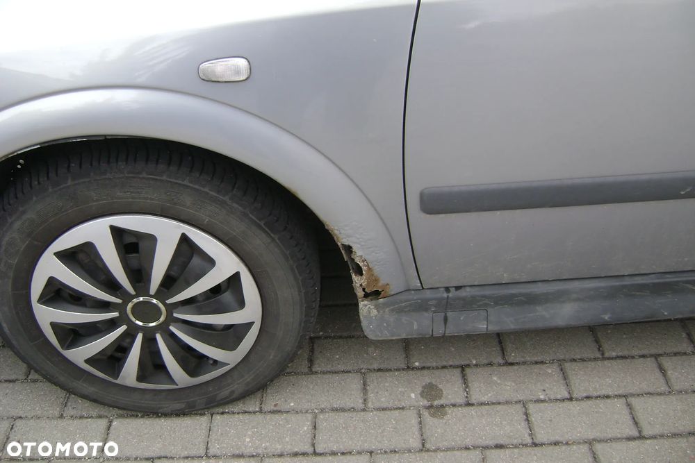 Opel Astra 1.6 - 5