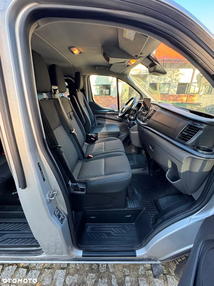 Ford Transit Custom - 8