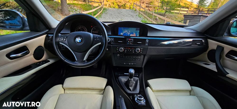BMW Seria 3 320d xDrive - 5