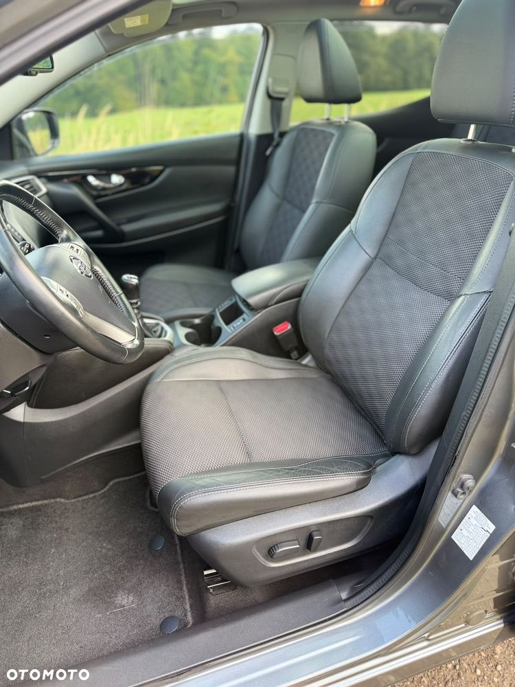 Nissan Qashqai - 12