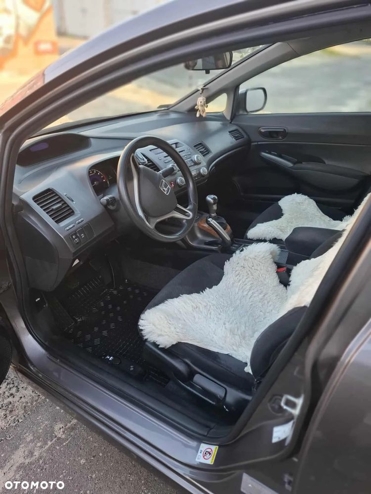 Honda Civic 1.8 Comfort - 7