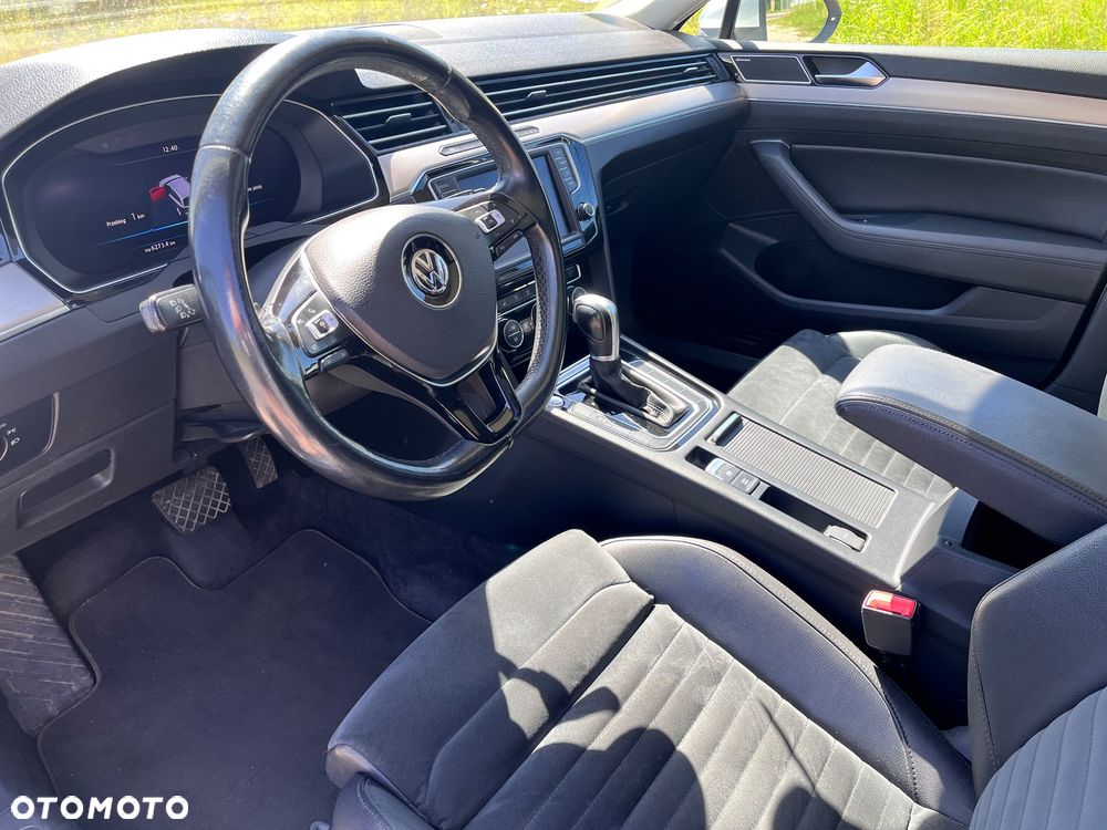 Volkswagen Passat 2.0 TDI BMT Highline DSG - 10