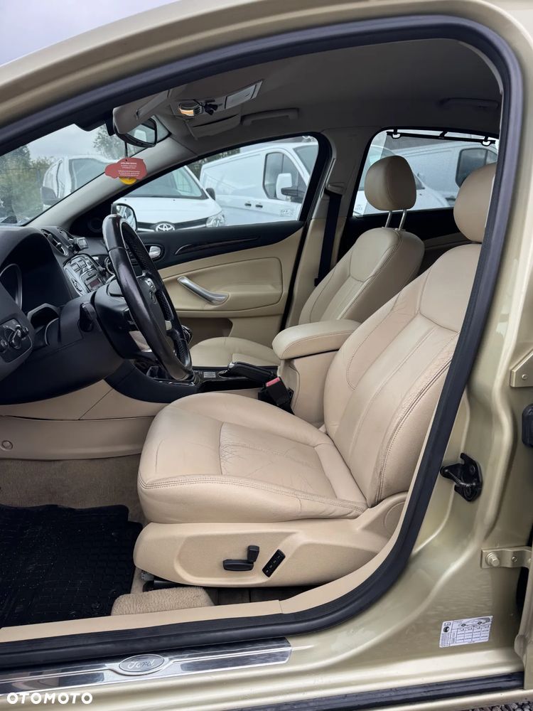 Ford Mondeo 2.0 TDCi Ghia X - 6