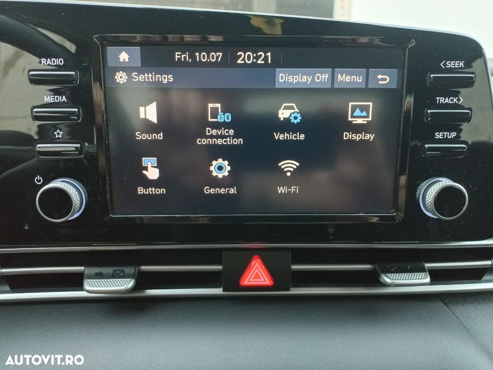 Hyundai Elantra 1.6 l 123 CP CVT Highway - 26