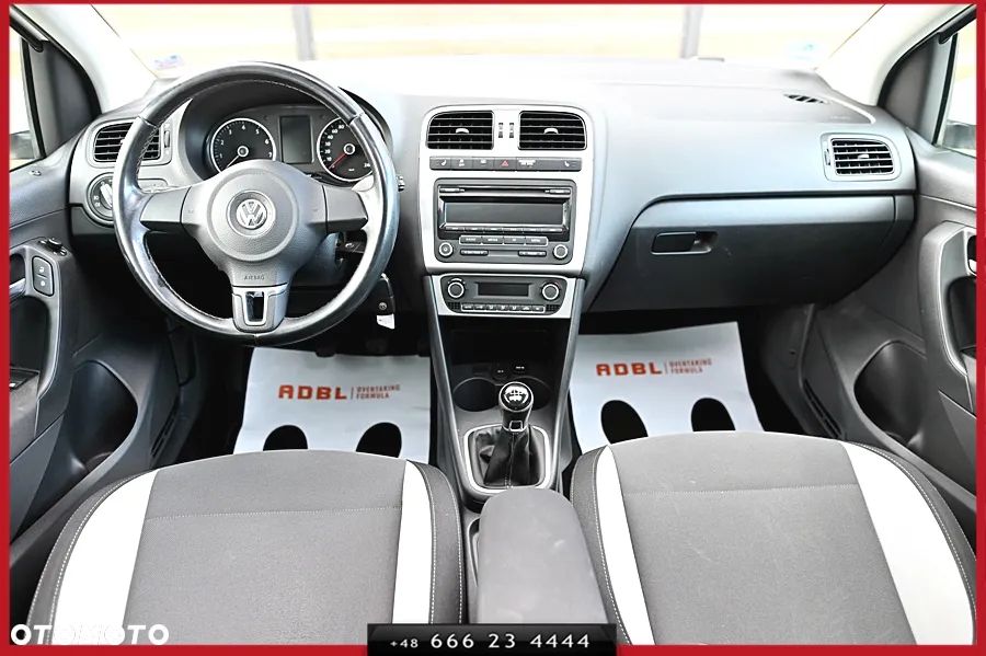 Volkswagen Polo 1.2 Style - 19