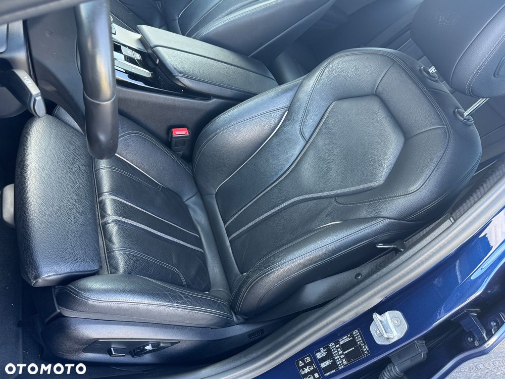 BMW Seria 5 520d xDrive Sport Line sport - 19