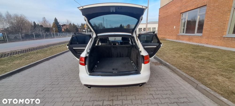 Audi A6 Avant 3.0 TDI DPF quattro tiptronic - 16
