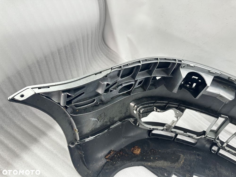 VW PASSAT B5 LIFT 00-05 ZDERZAK PRZEDNI PRZÓD KOLOR: SREBRNY  nr aukcji nz45 - 17